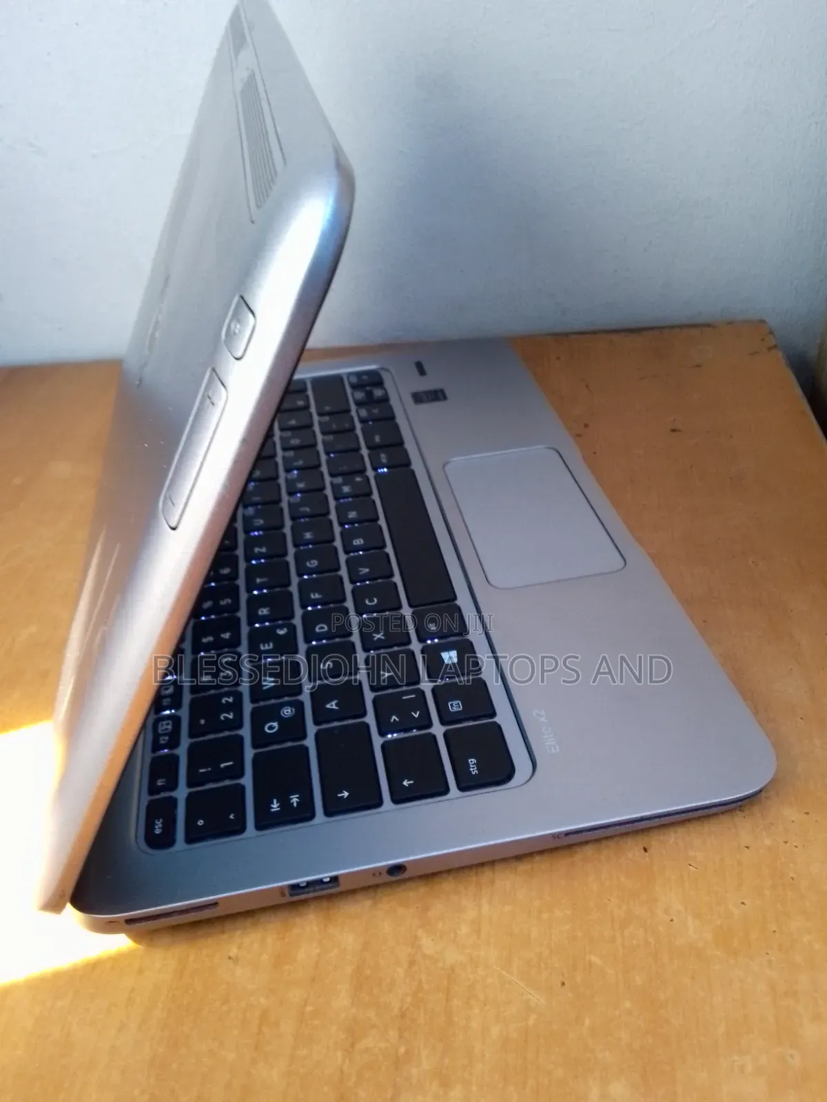Laptop HP Elite X2 1011 G1 4GB Intel Core M SSD 128GB