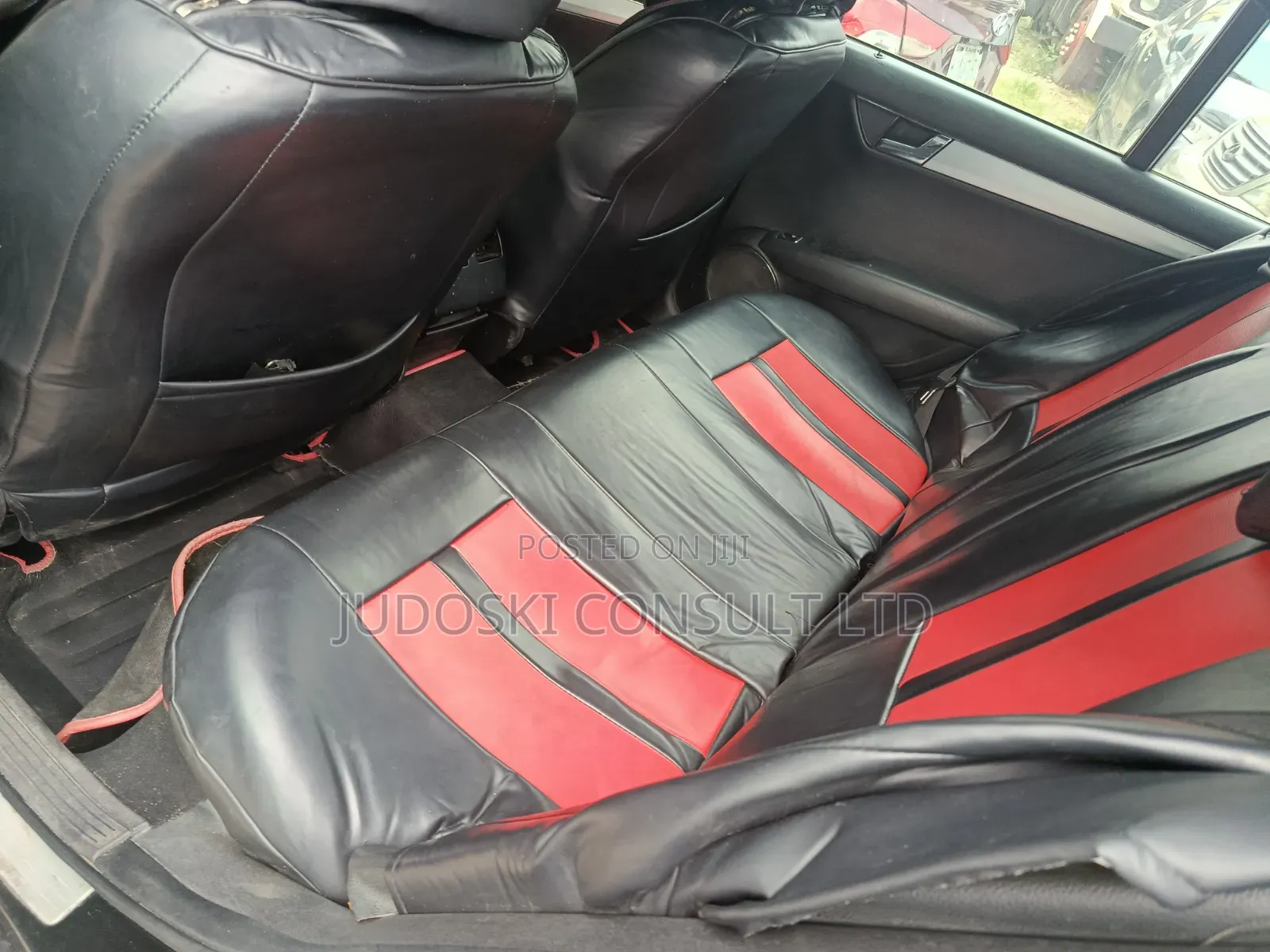 Mercedes-Benz C300 2008 Black