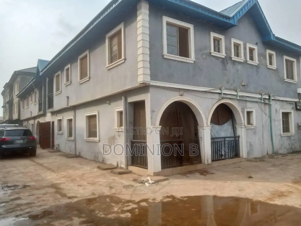 3bdrm Block of Flats in Ado-Odo/Ota for sale