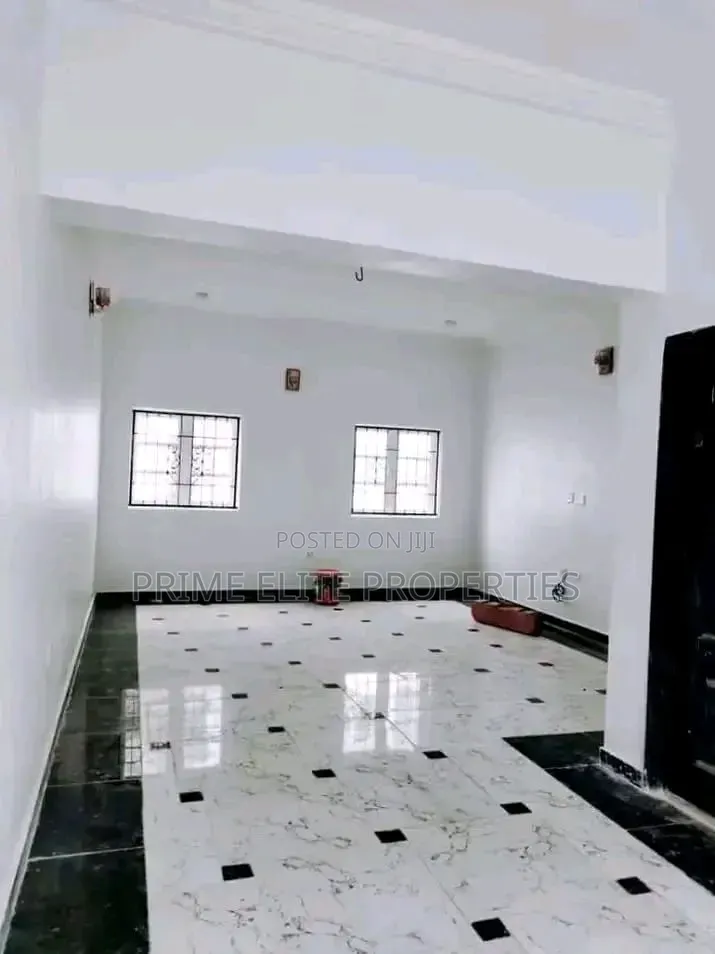 2bdrm Duplex in Shelter Afrique, Uyo for rent