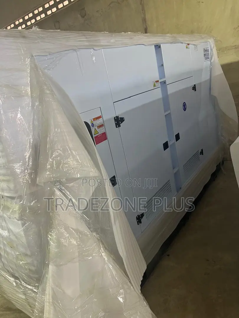 Perkins 550KVA Soundproof Generator – Strong Power Capacity