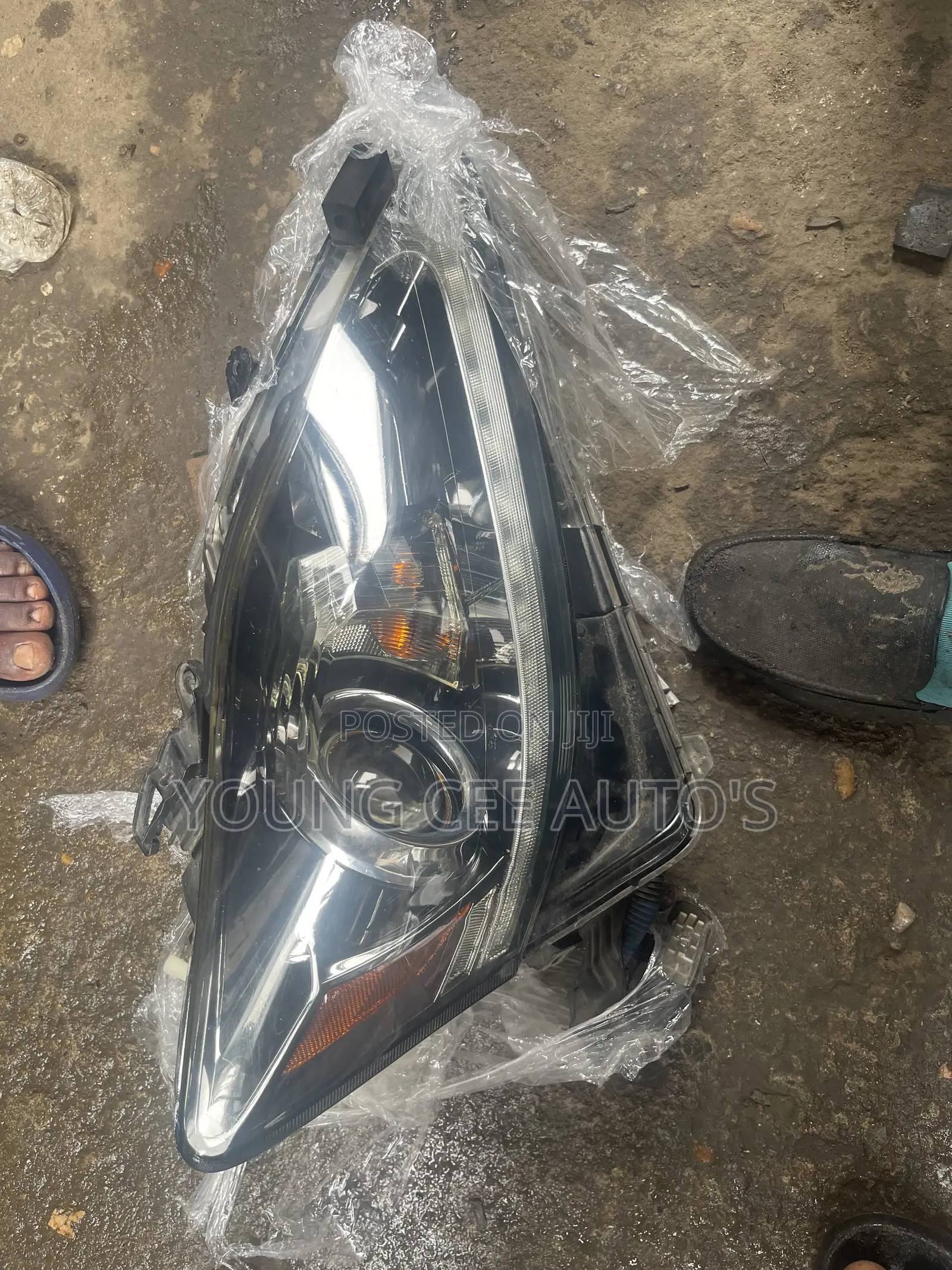 Headlight Is250 2012 LED