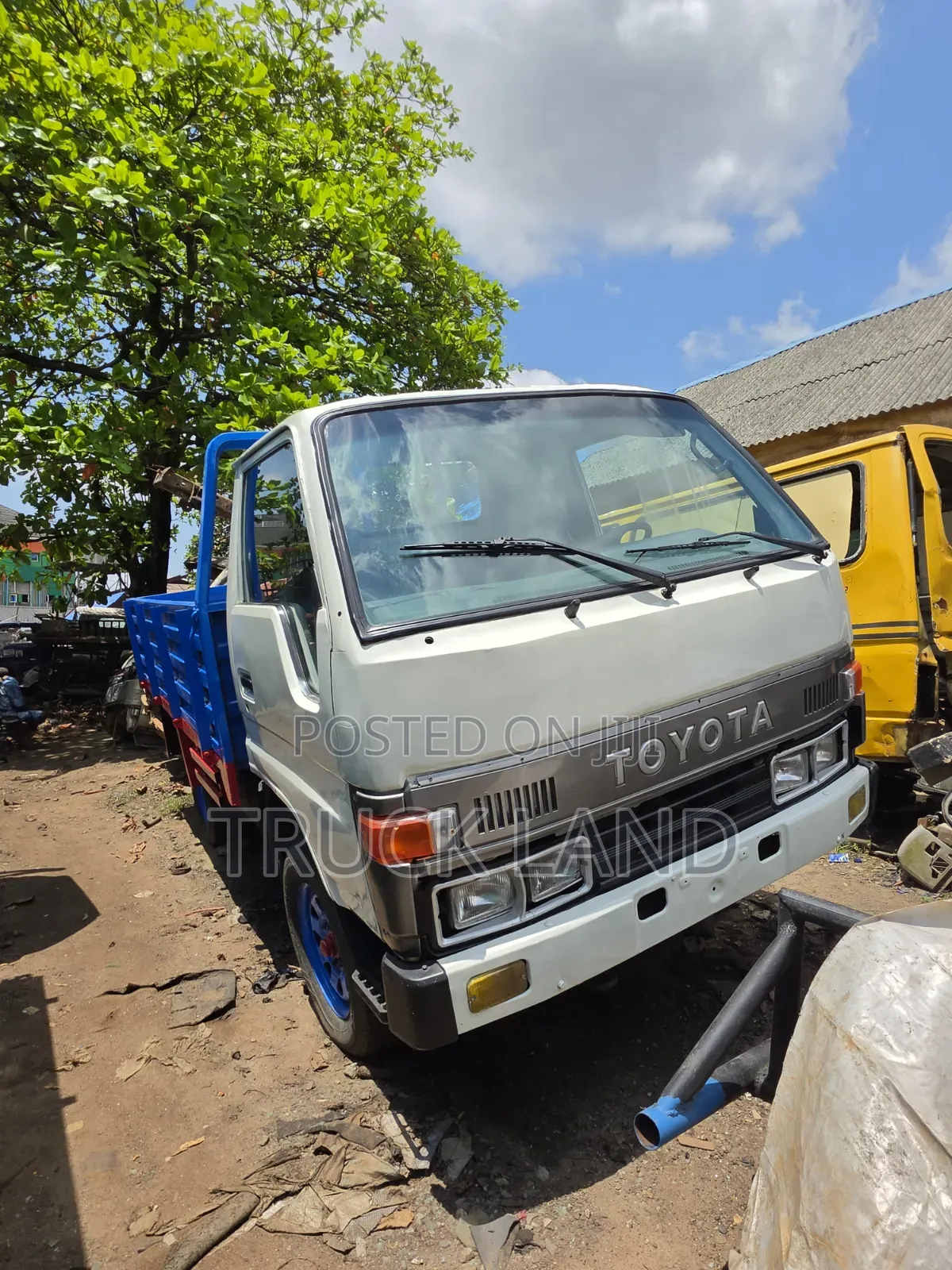 Toyota Dyna 150 Old Model Manual Transmission.