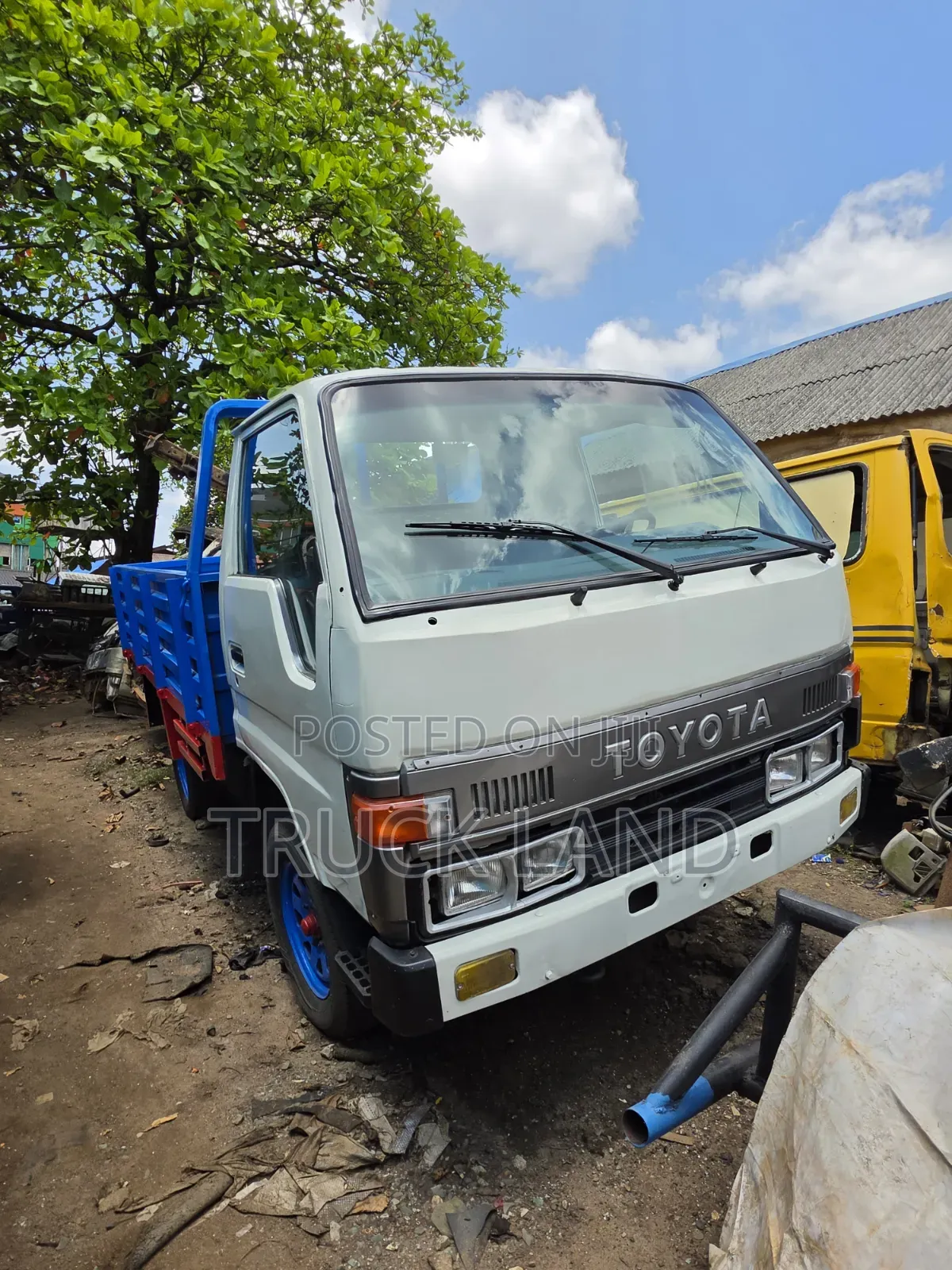 Toyota Dyna 150 Old Model Manual Transmission.