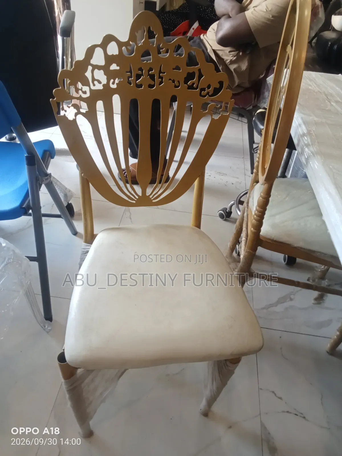 Gold Event Chair (Fan Back + White Seat