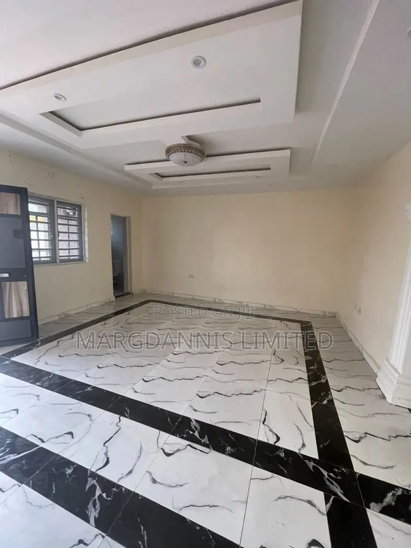 2bdrm Block of Flats in Oreta, Igbogbo for rent
