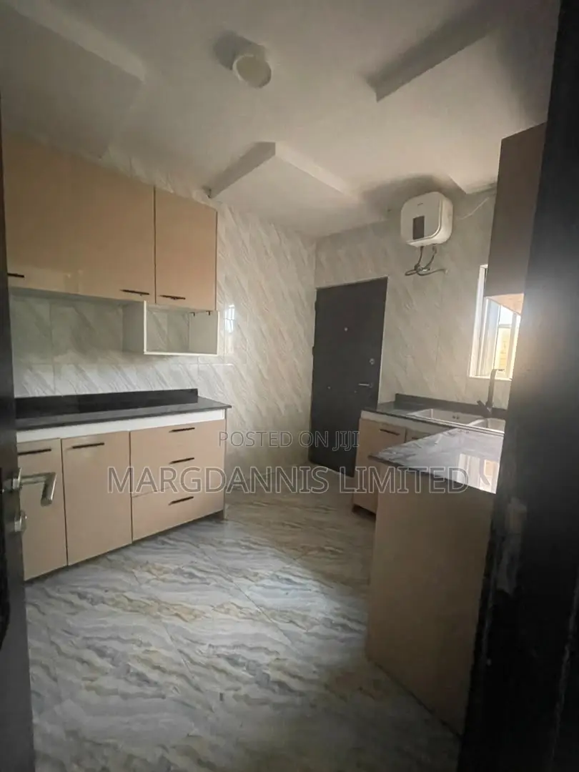 2bdrm Block of Flats in Oreta, Igbogbo for rent
