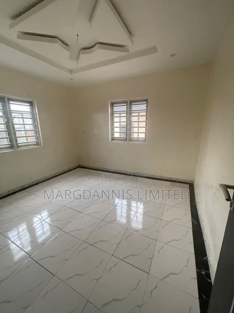 2bdrm Block of Flats in Oreta, Igbogbo for rent