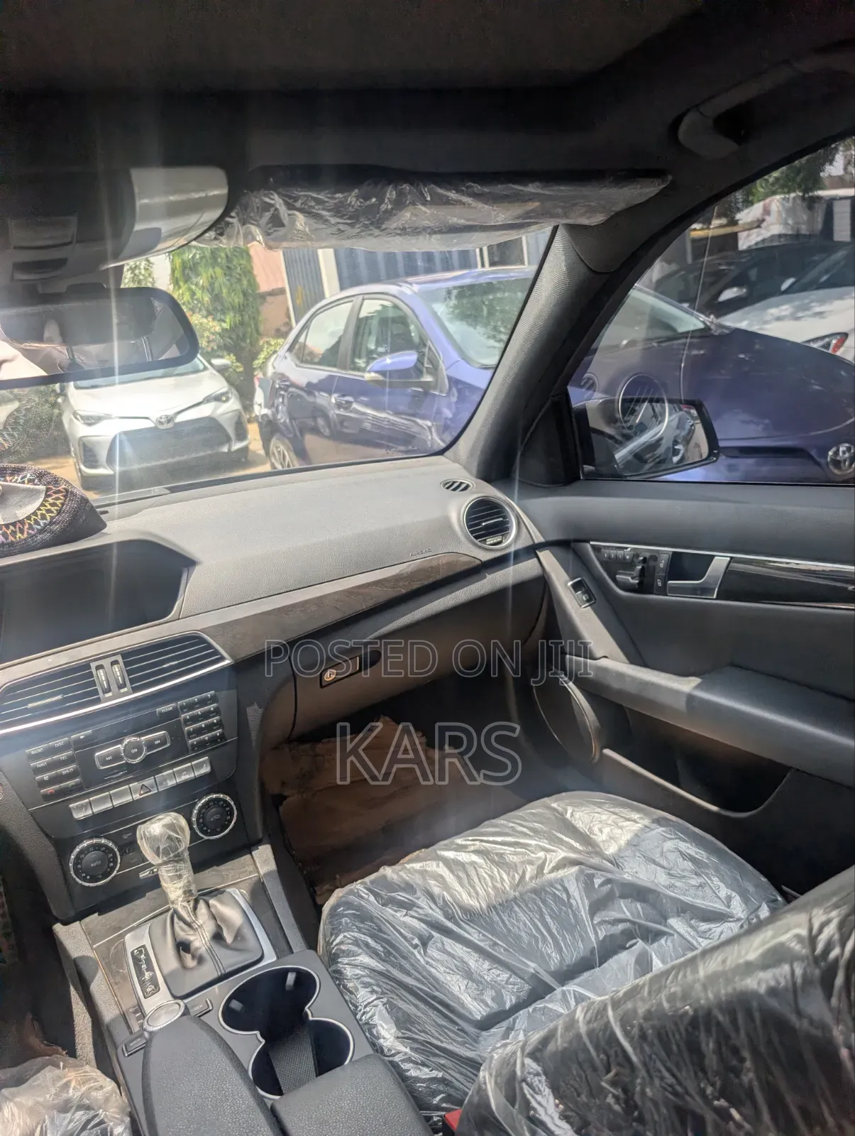 Mercedes-Benz C350 2014 Black