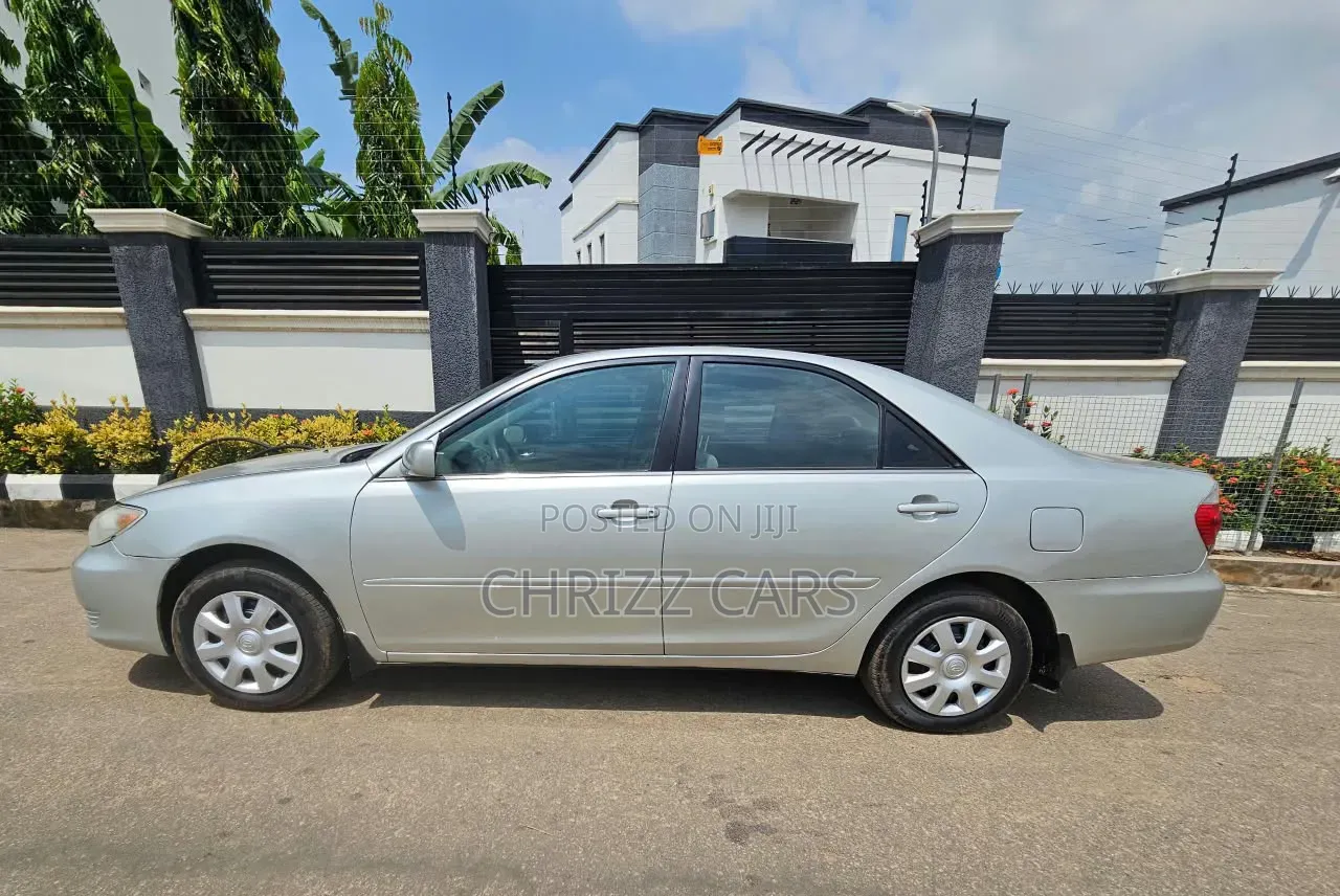 Toyota Camry 2006 Silver