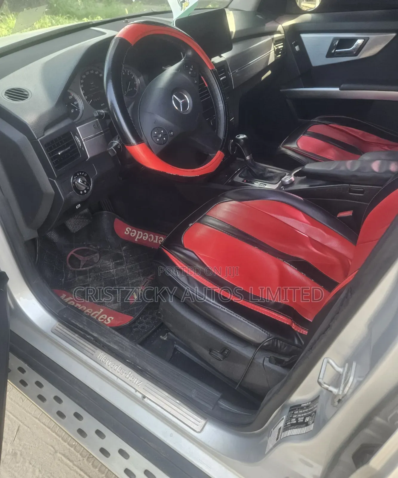 Mercedes-Benz GLK-Class 2011 Silver
