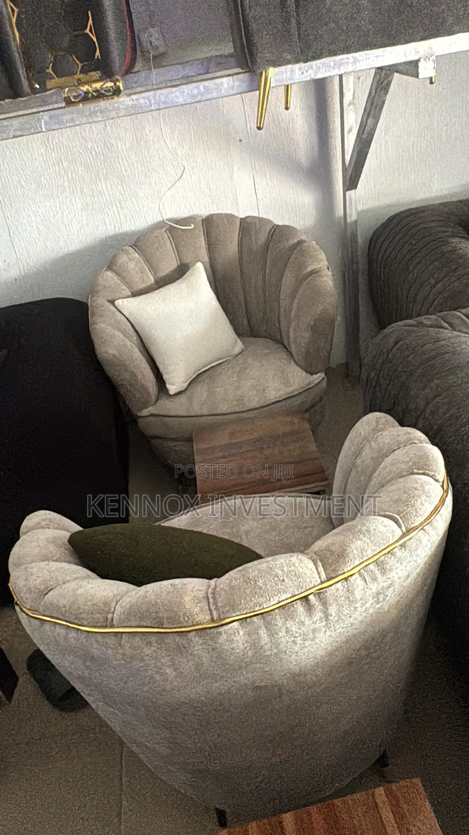7 Seaters Best Standard Sofa Sets of Chair.