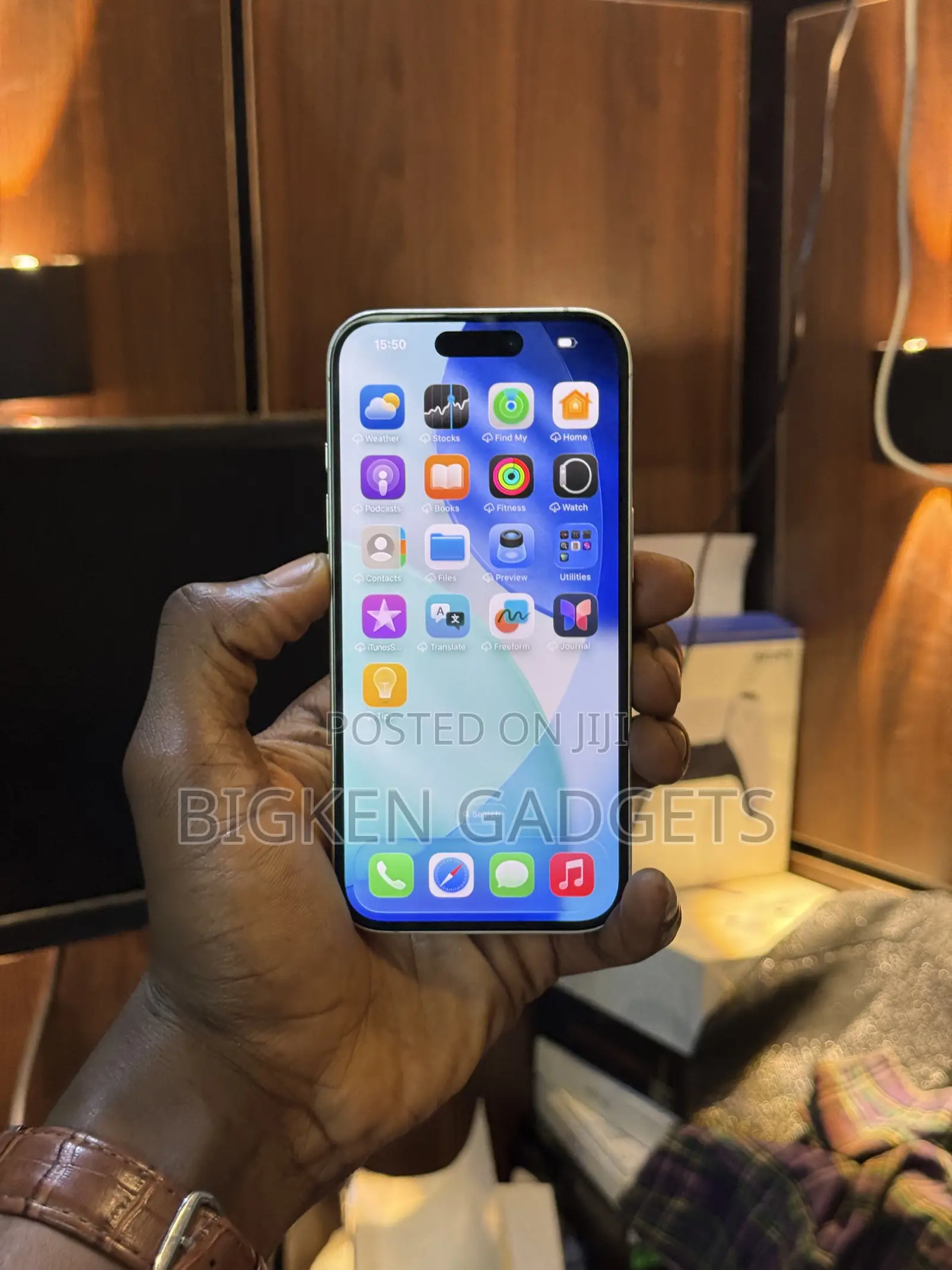 Apple iPhone 16 128 GB White
