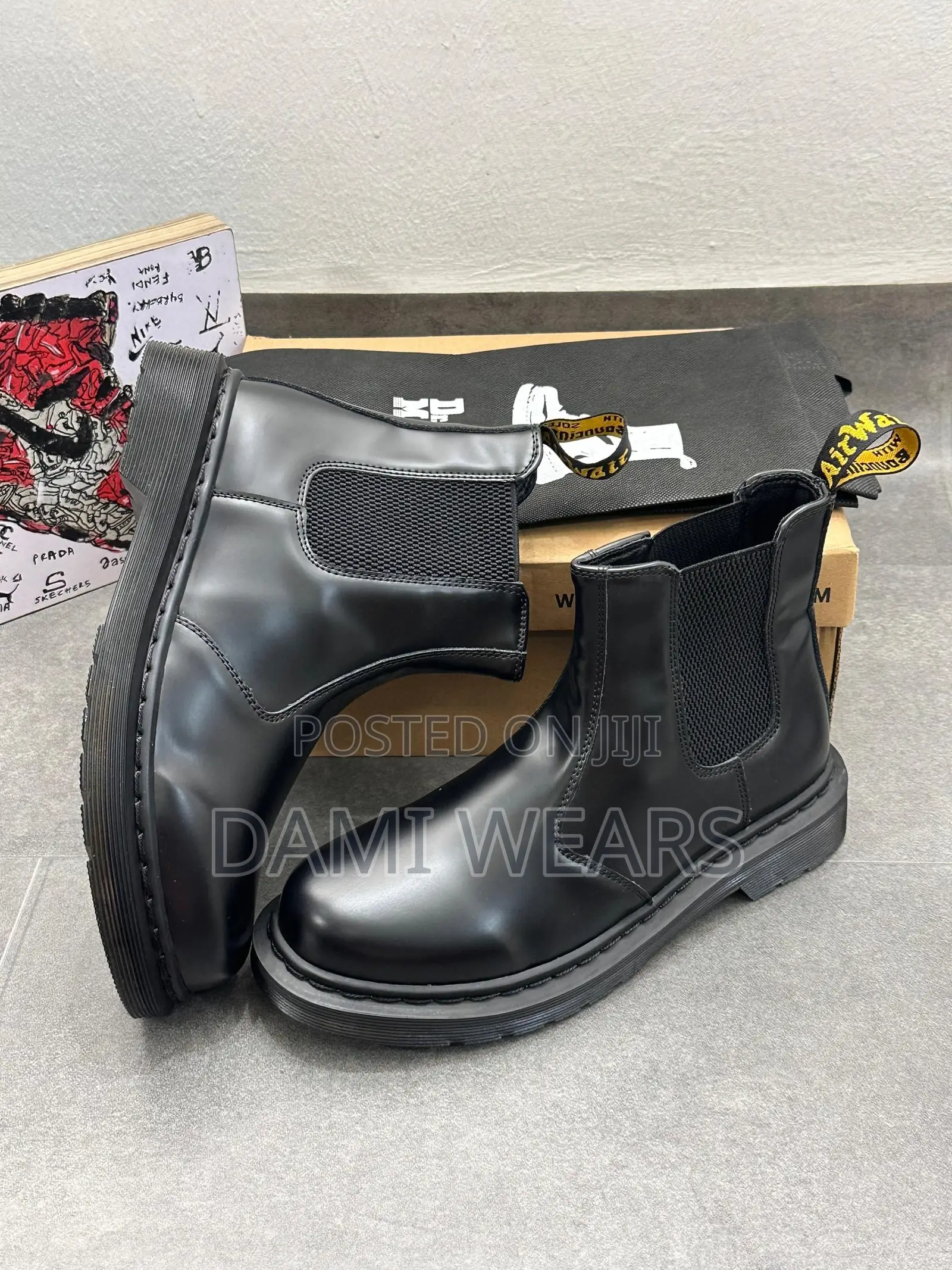 Mono Chelsea Boot