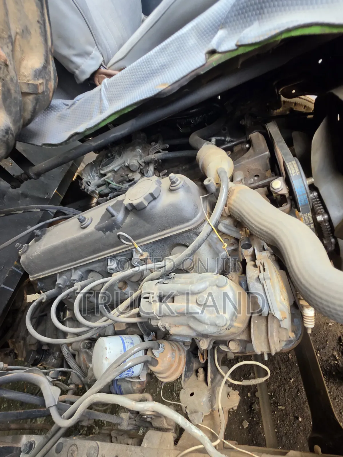 Toyota Dyna 150 First Body Direct Hand