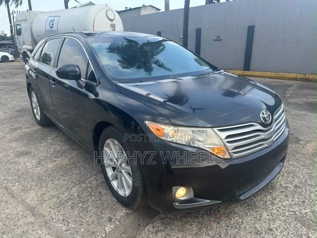 Toyota Venza LE 2012 Black