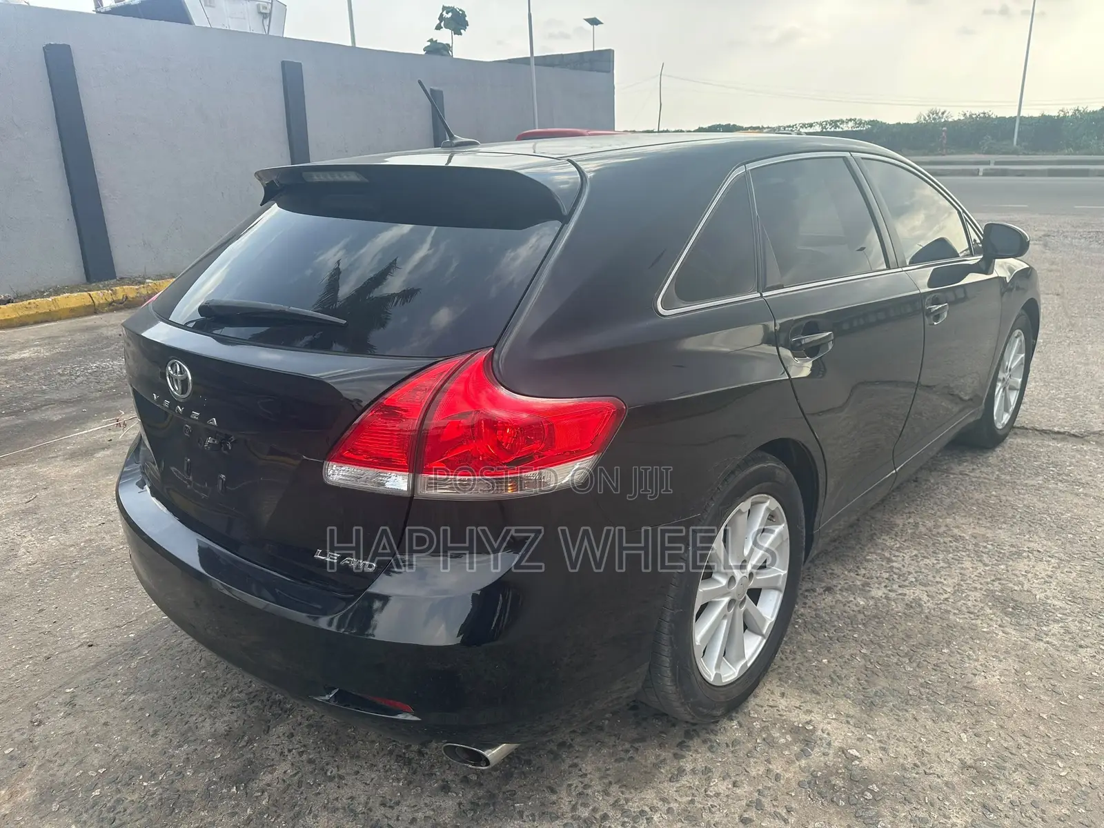 Toyota Venza LE 2012 Black