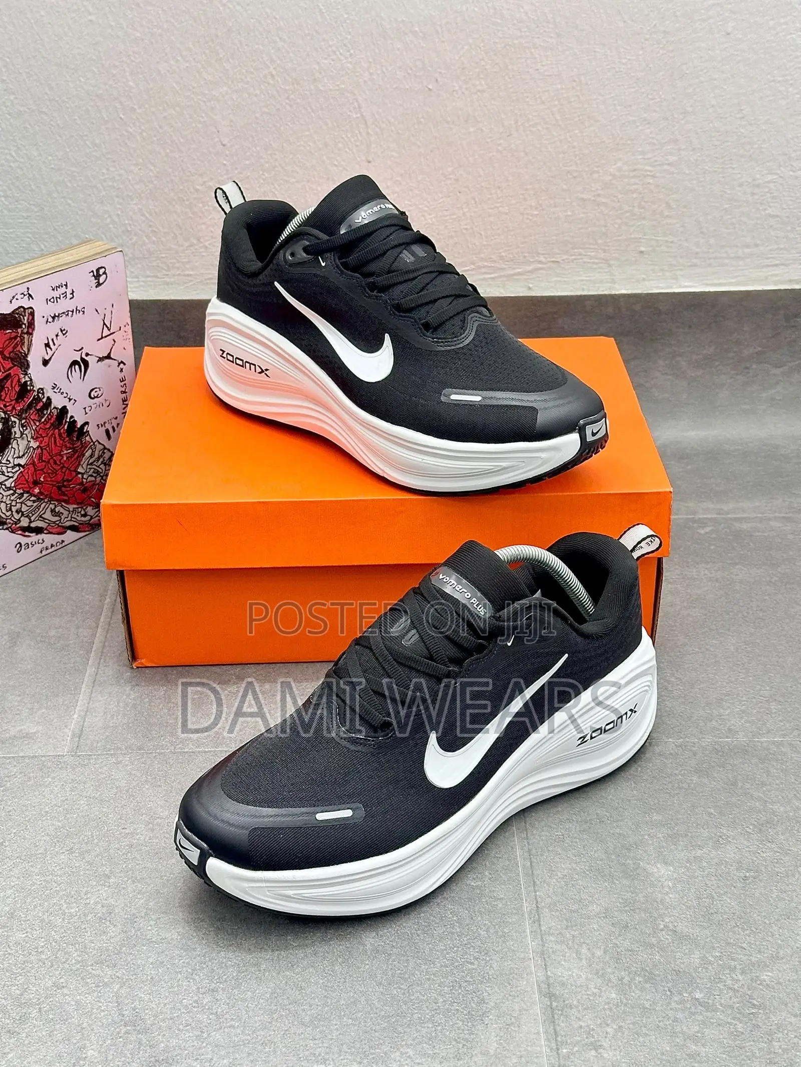 Nike Vomero Plus Black and White