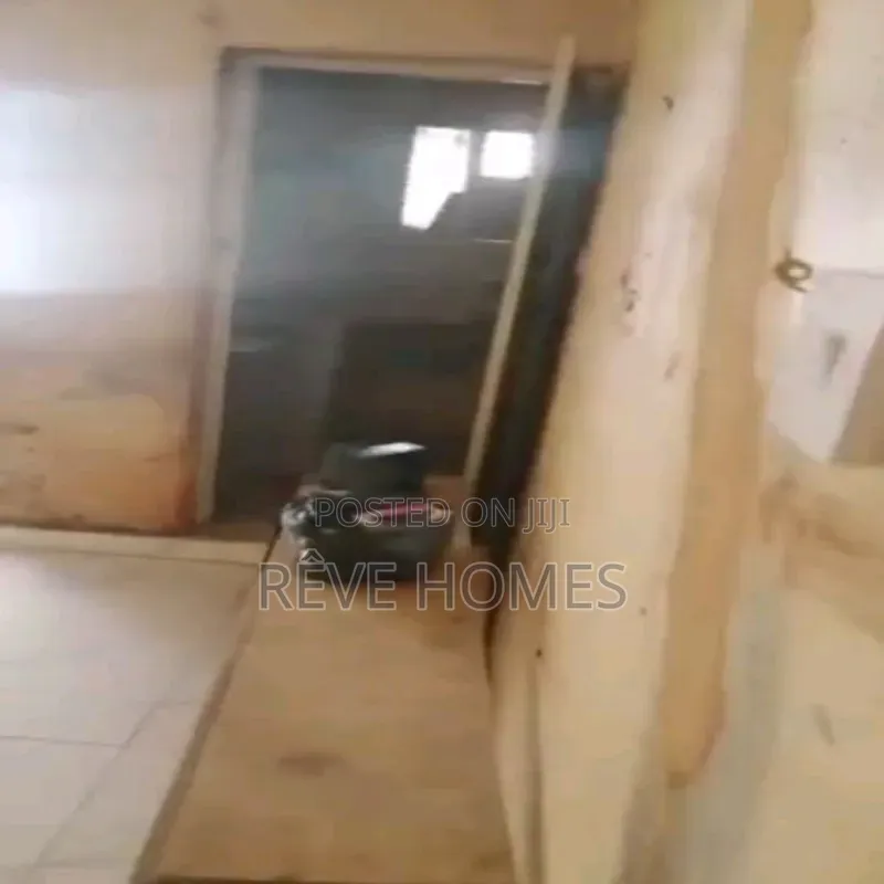 Mini Flat in Ebute Metta for rent