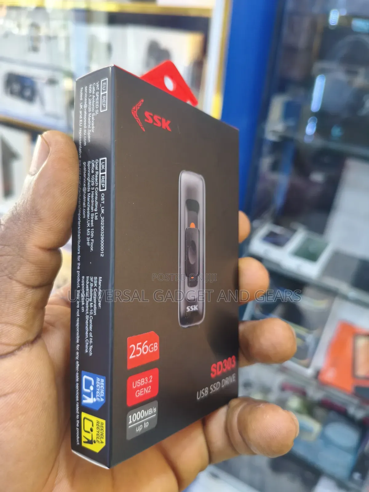 SSK 256GB Dual USB Memory Stick,Push-Pull SSD External Drive of 1000MB