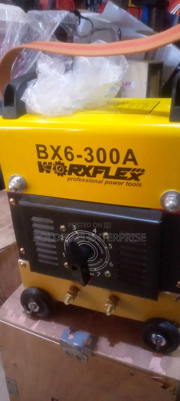 300 Amps Case /Transforma Welding Machine
