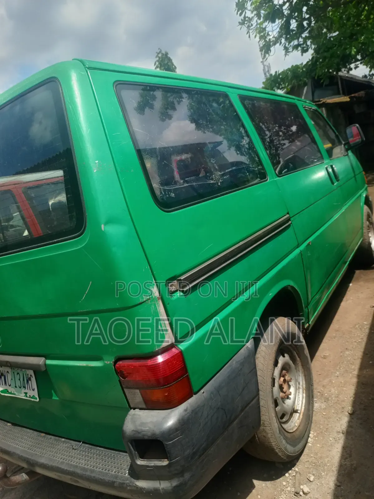 Volkswagen Transporter 2003 Green