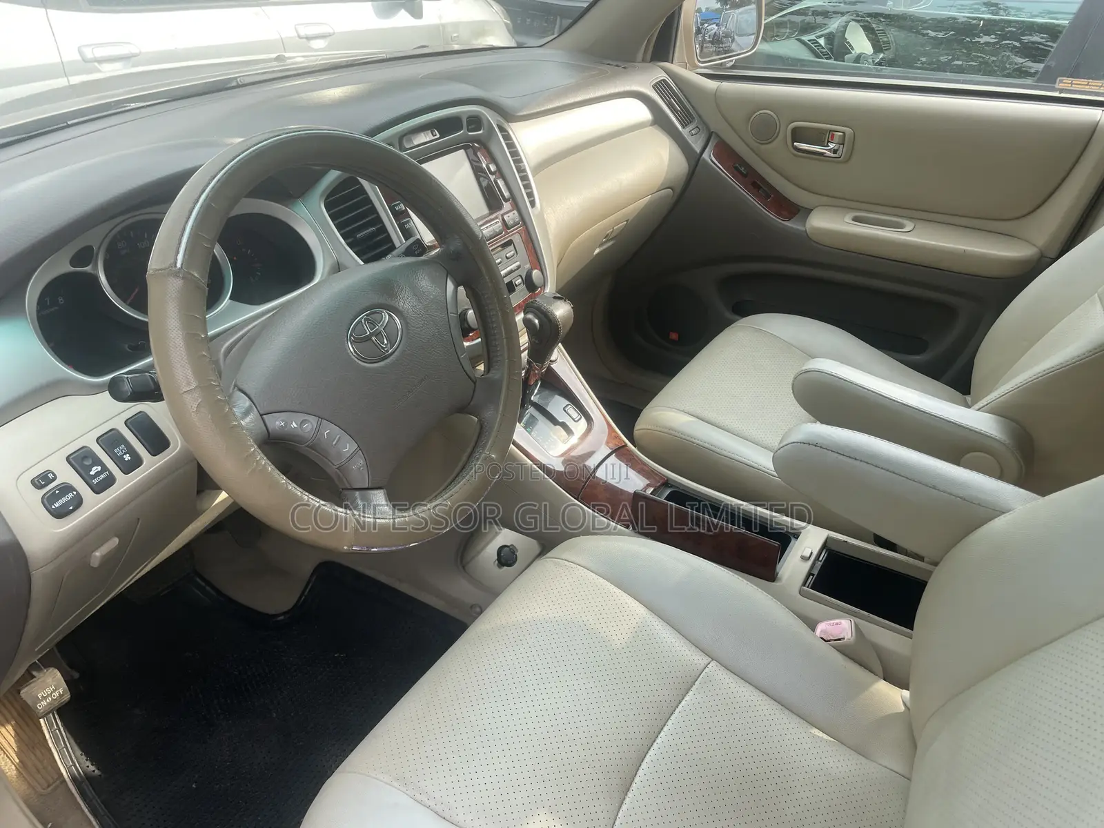 Toyota Highlander 2006 Gold