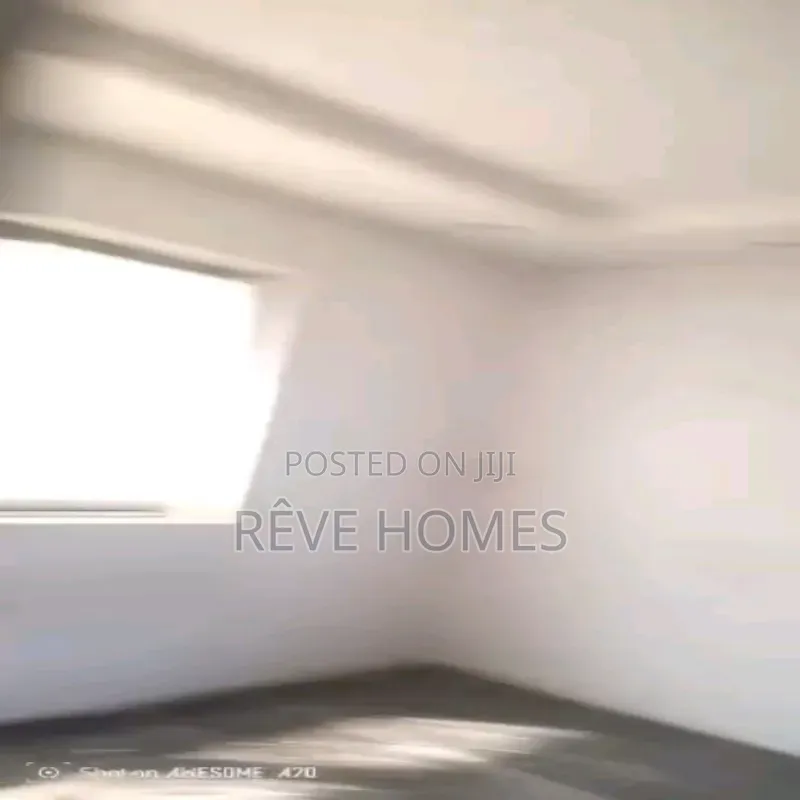 3bdrm Block of Flats in Sabo / Yaba for rent