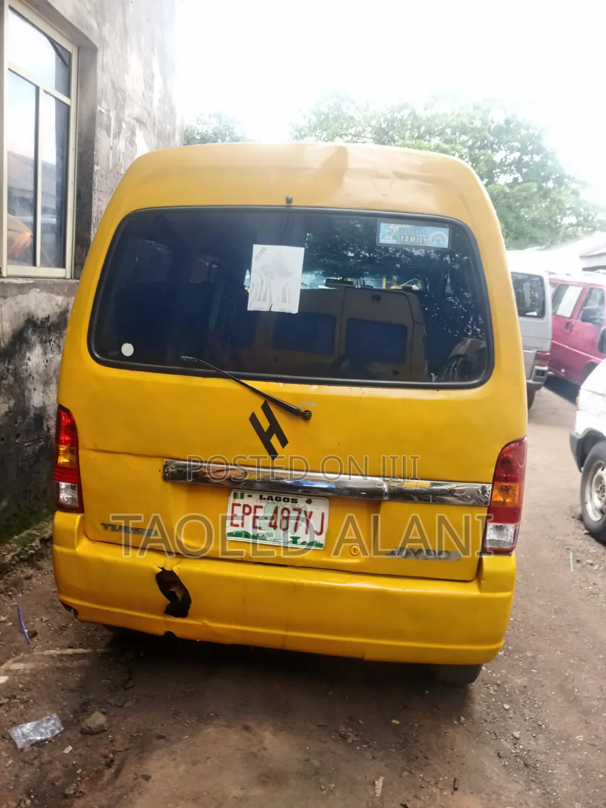 Suzuki Every 2012 Yellow