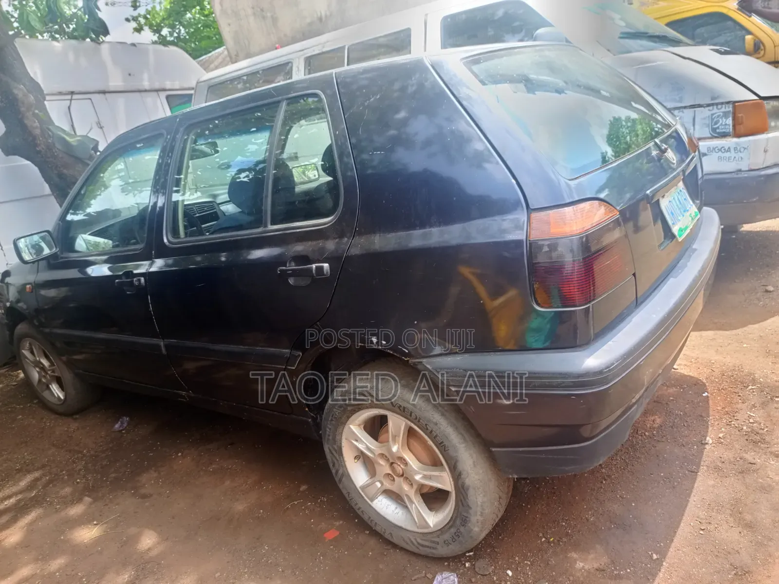 Volkswagen Golf 2003 Blue