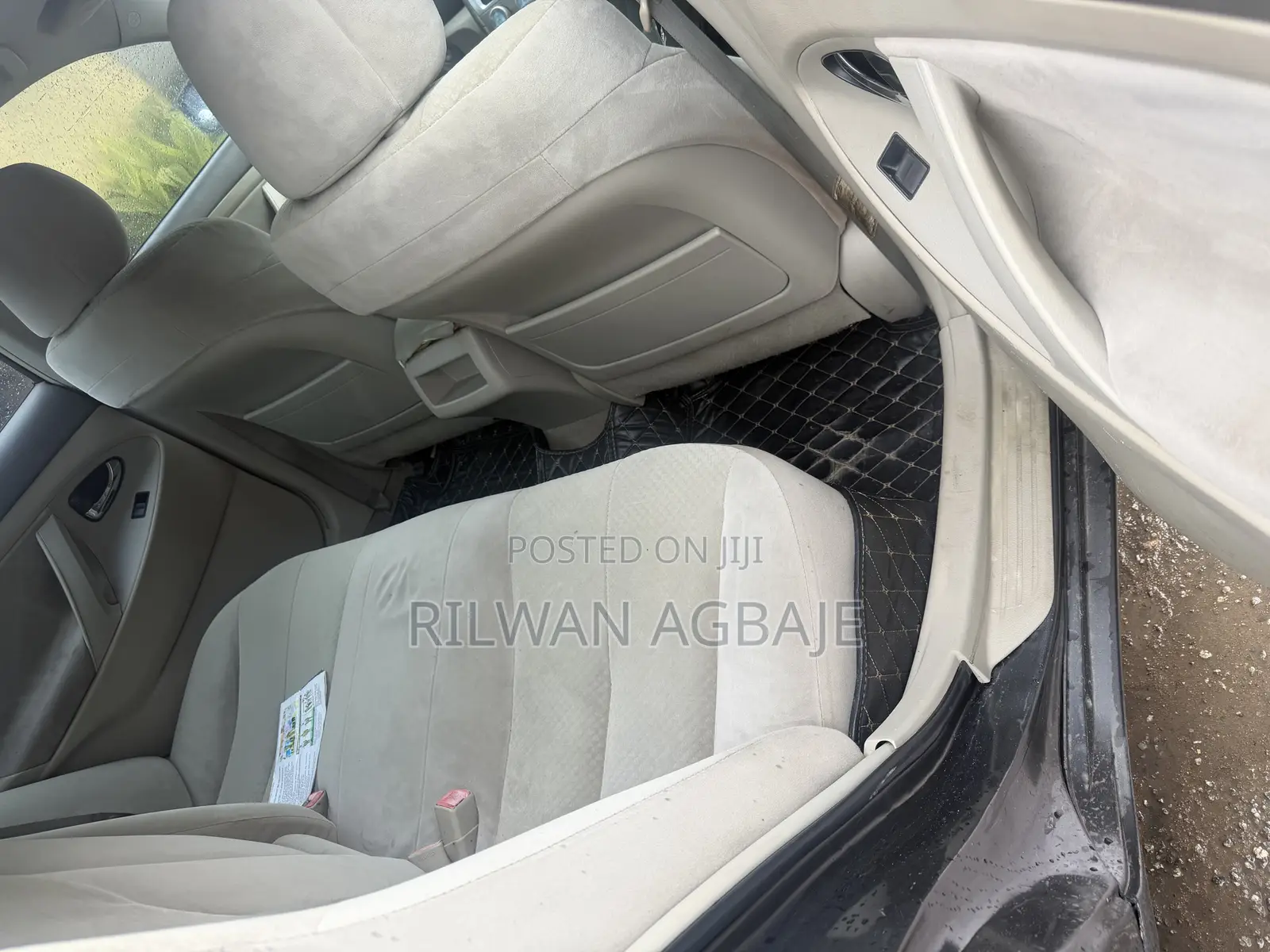 Toyota Camry LE 4dr Sedan (2.4L 4cyl 5A) 2009 Gray
