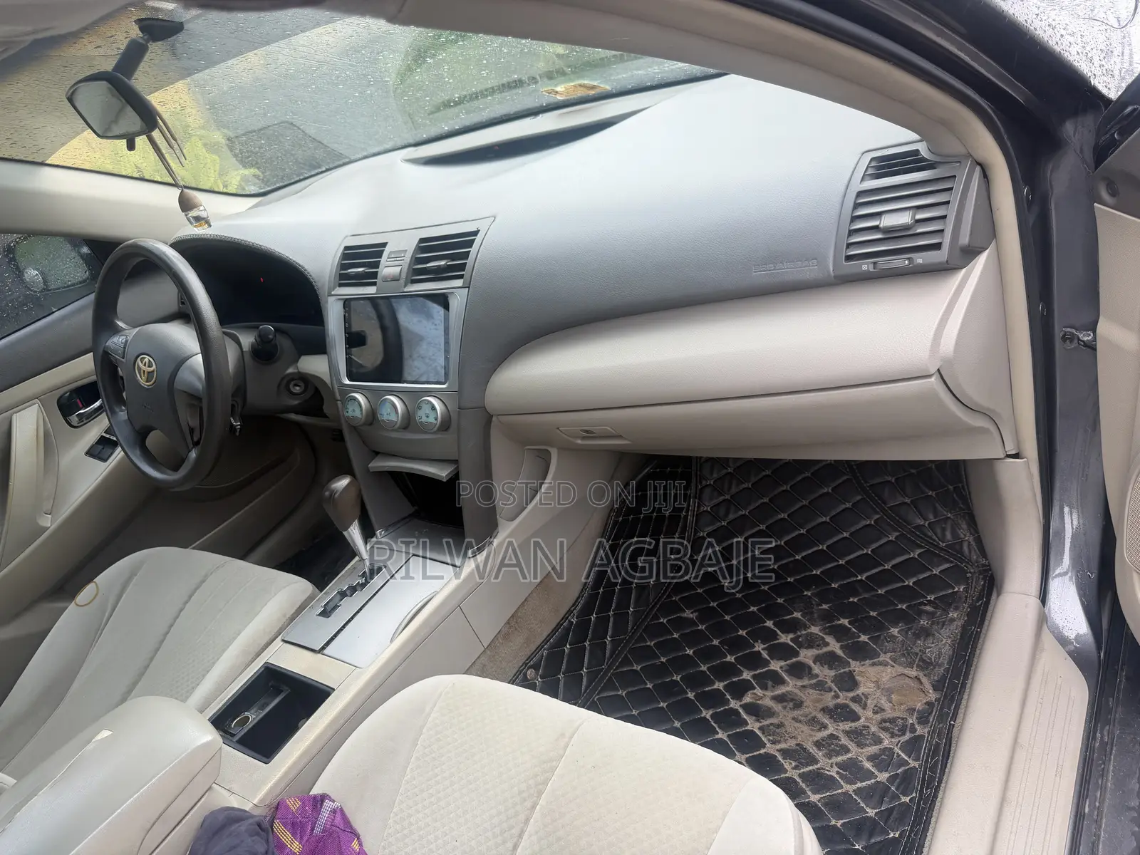 Toyota Camry LE 4dr Sedan (2.4L 4cyl 5A) 2009 Gray