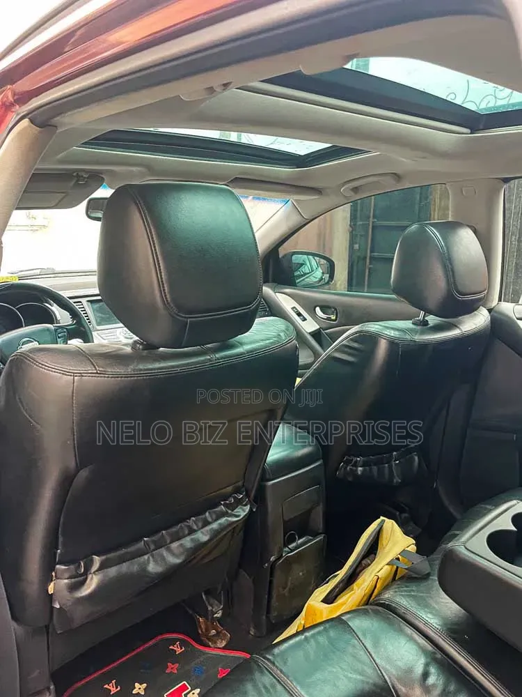 Nissan Murano 2011 Red
