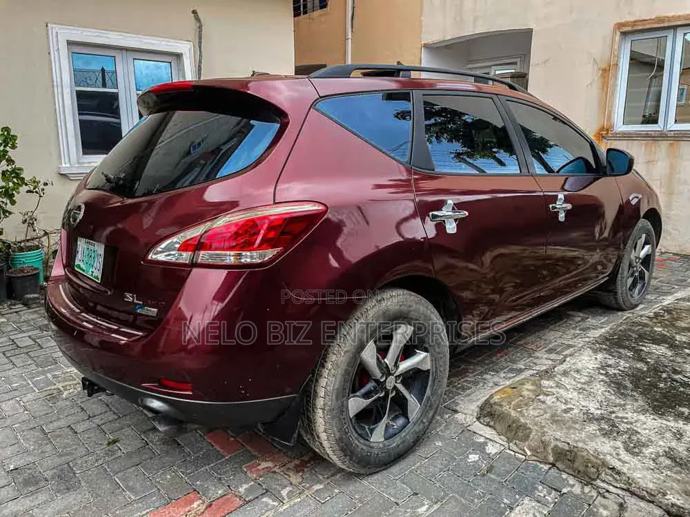 Nissan Murano 2011 Red