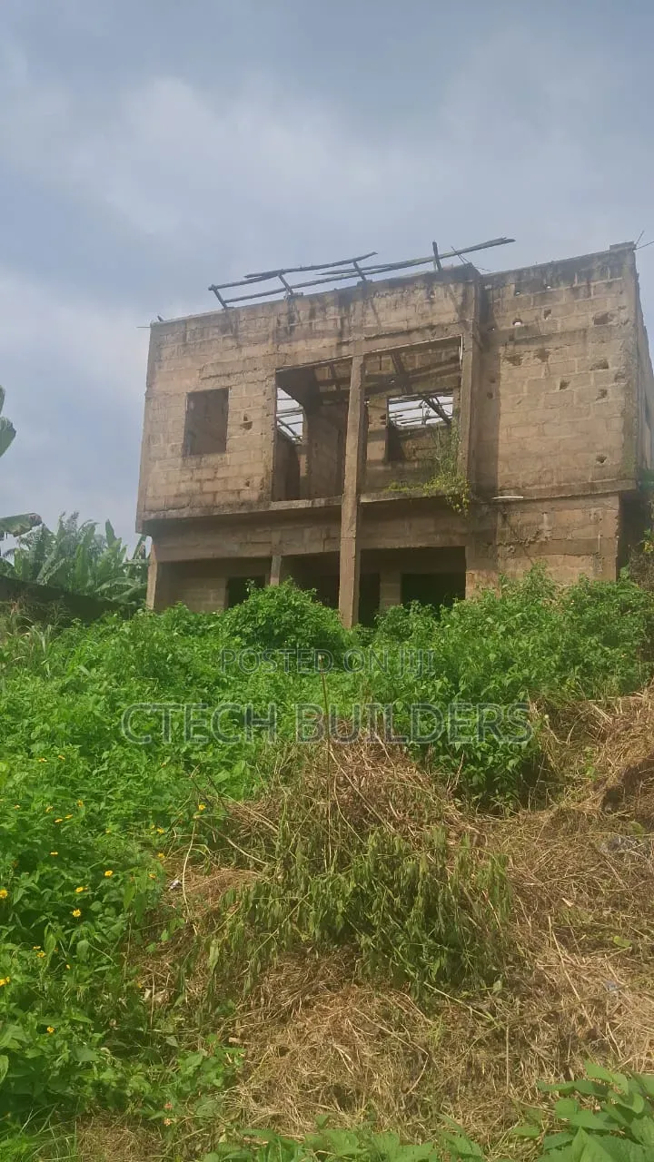 3bdrm Block of Flats in Benin City for sale