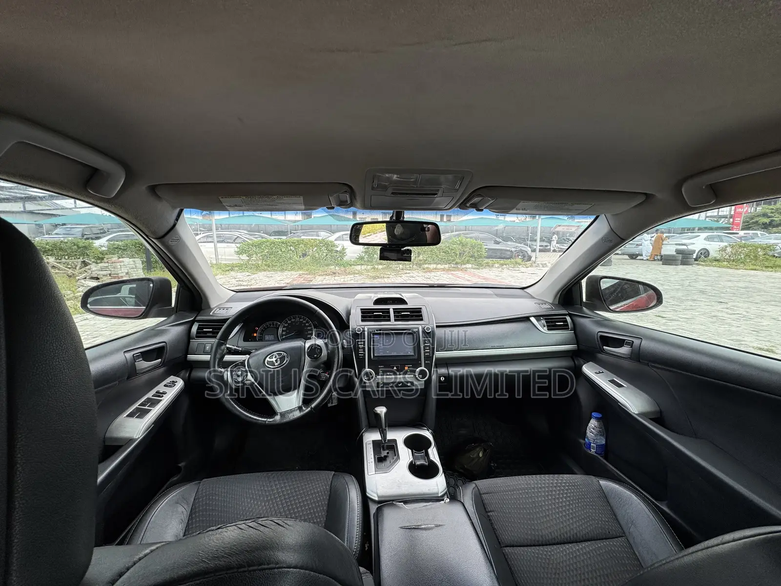 Toyota Camry SE 4dr Sedan (2.5L 4cyl 6A) 2013 Red