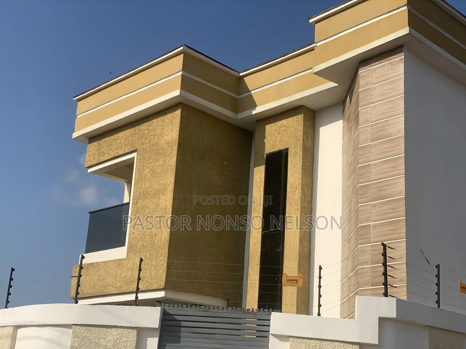 4bdrm Duplex in World Bank Housing for sale