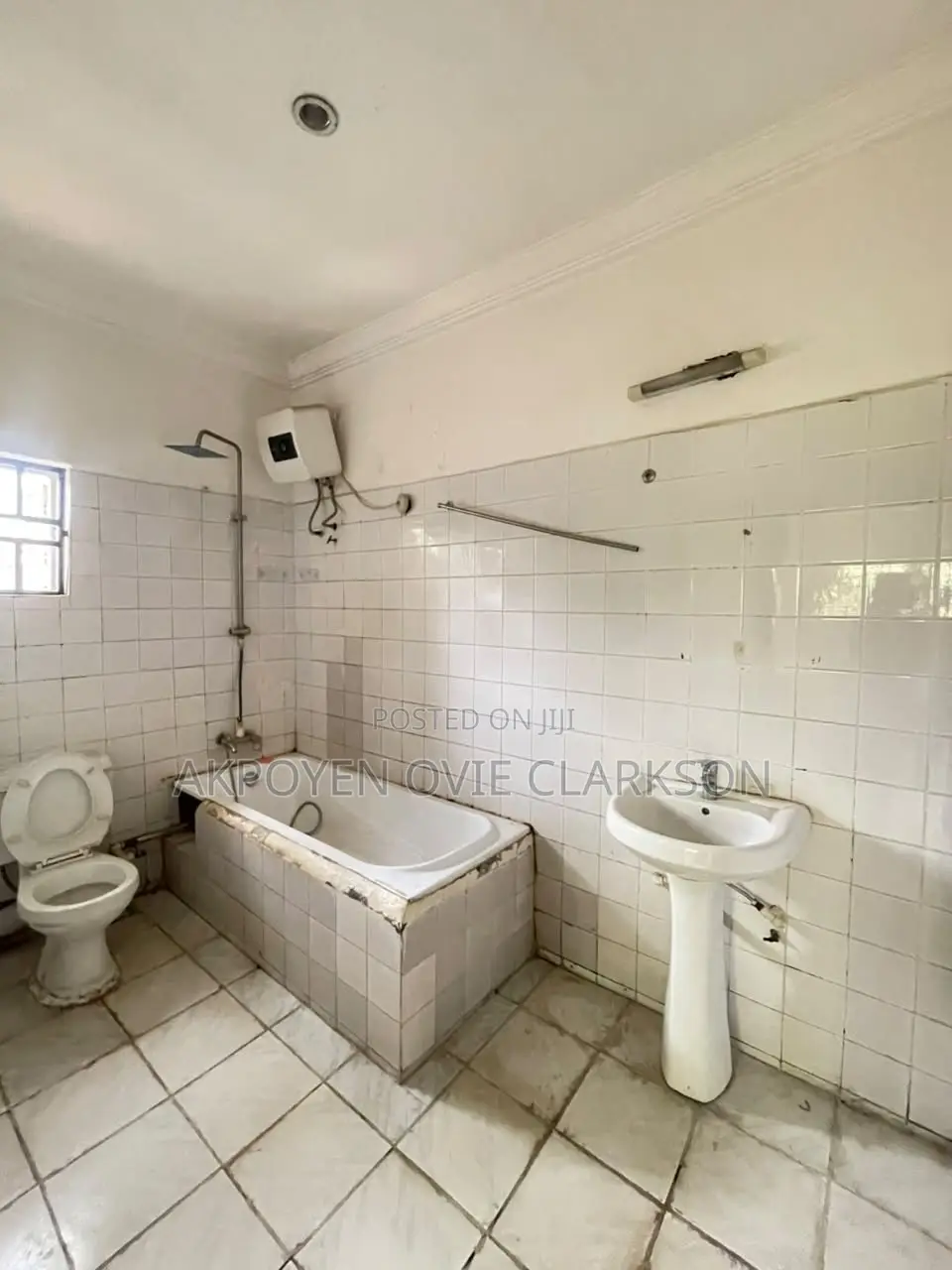 3bdrm Apartment in Gwarinpa for rent