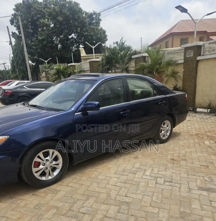 Toyota Camry 2006 Blue