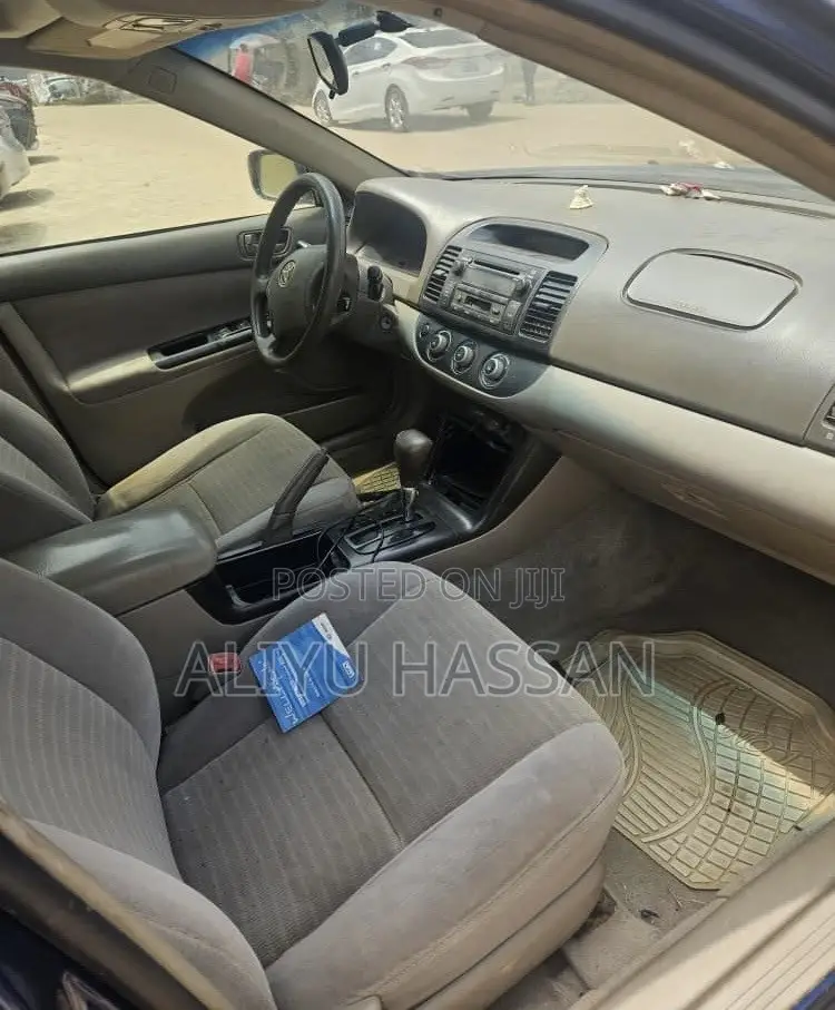 Toyota Camry 2006 Blue