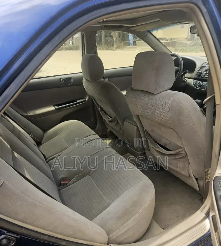 Toyota Camry 2006 Blue