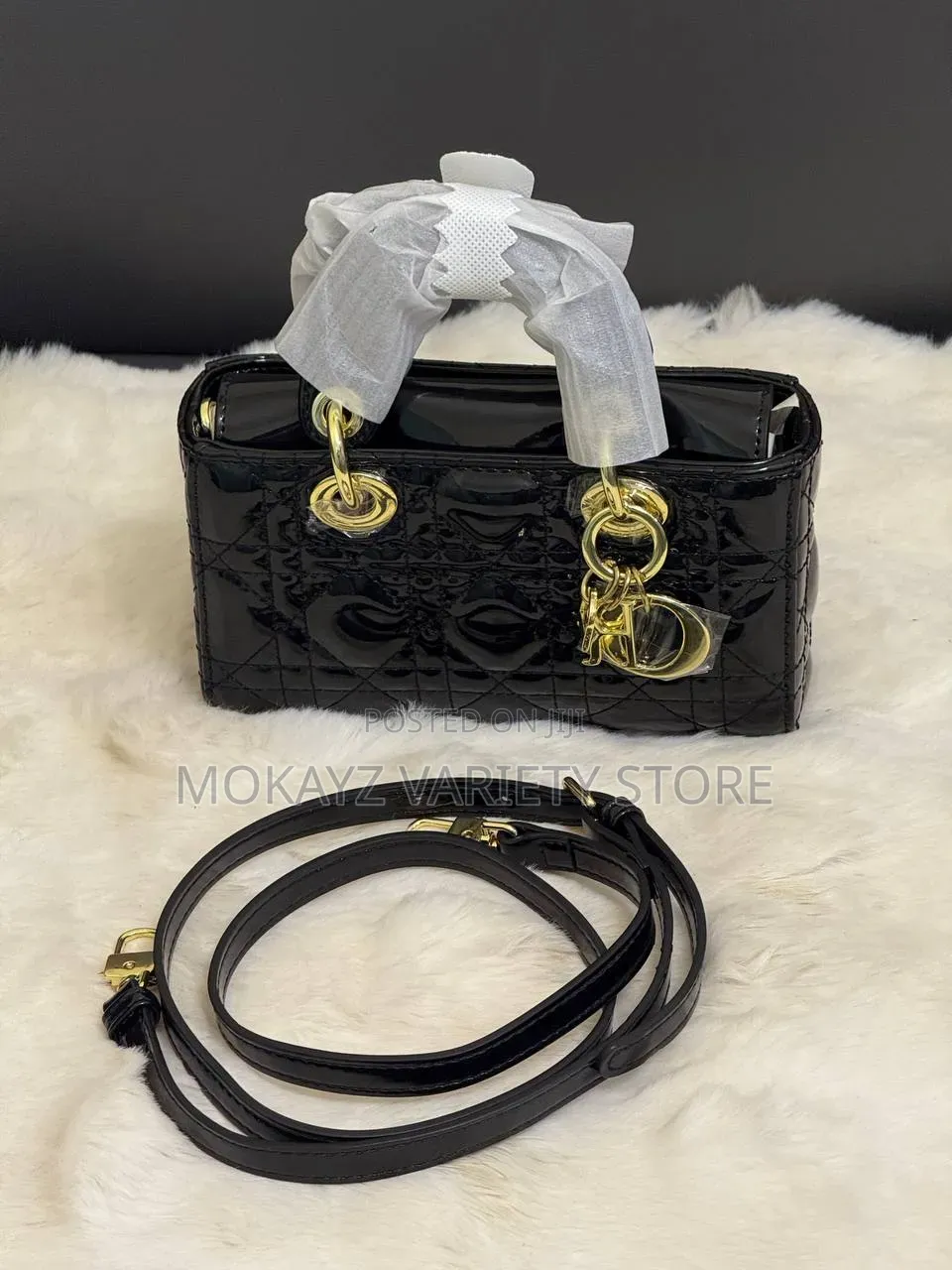Regal Diamond-Quilted Luxury Crossbody & Shoulder Handbag