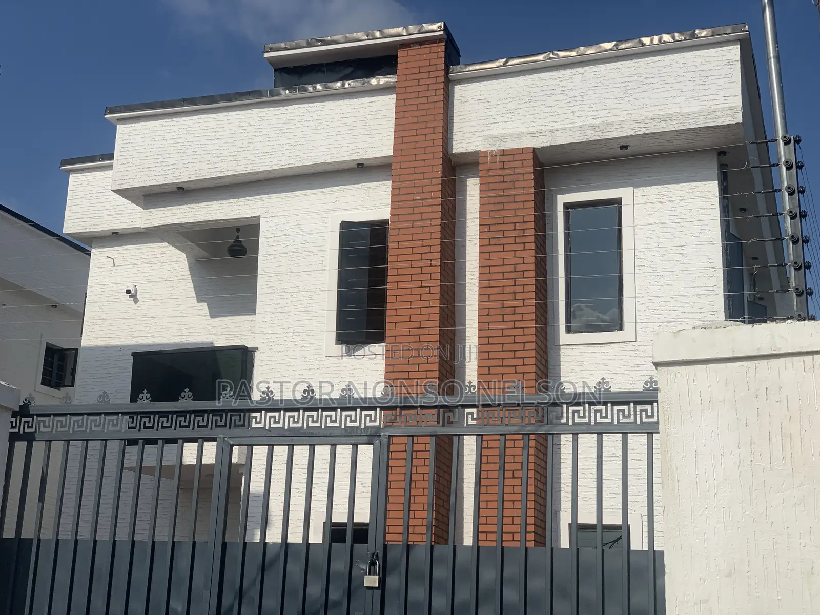 4bdrm Duplex in World Bank Housing, Owerri for sale