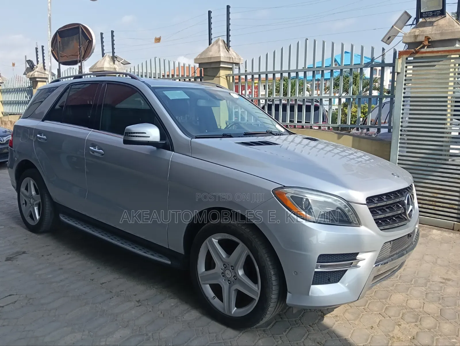 Mercedes-Benz M Class ML350 4dr SUV (3.5L 6cyl 7A) 2014 Silver