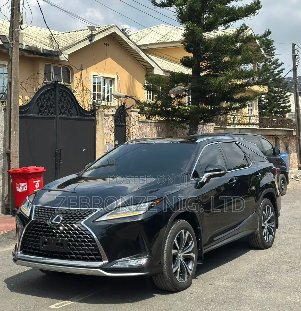Lexus RX 2022 Black