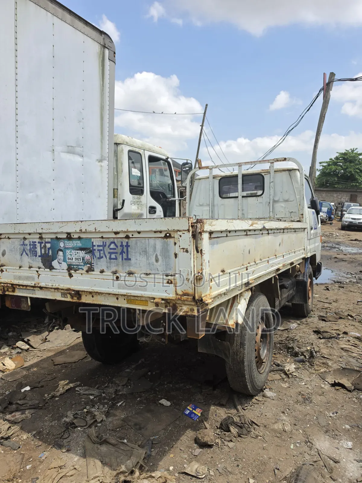 Toyota Dyna 100 First Body Registered