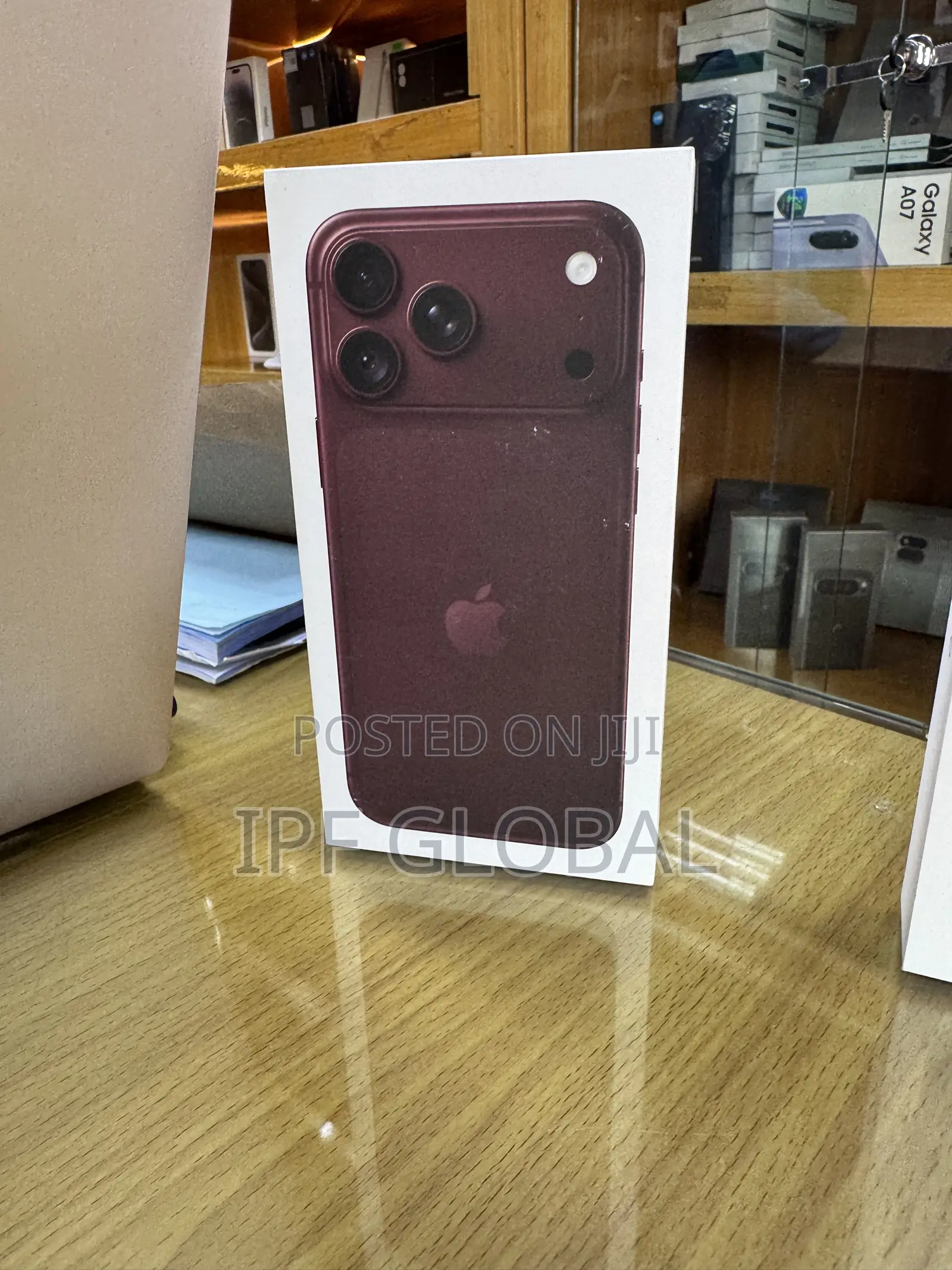 New Apple iPhone 18 Pro Max 256 GB Purple