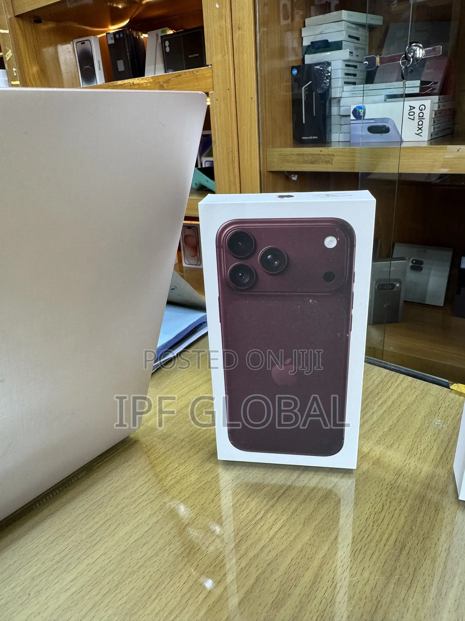New Apple iPhone 18 Pro Max 256 GB Purple