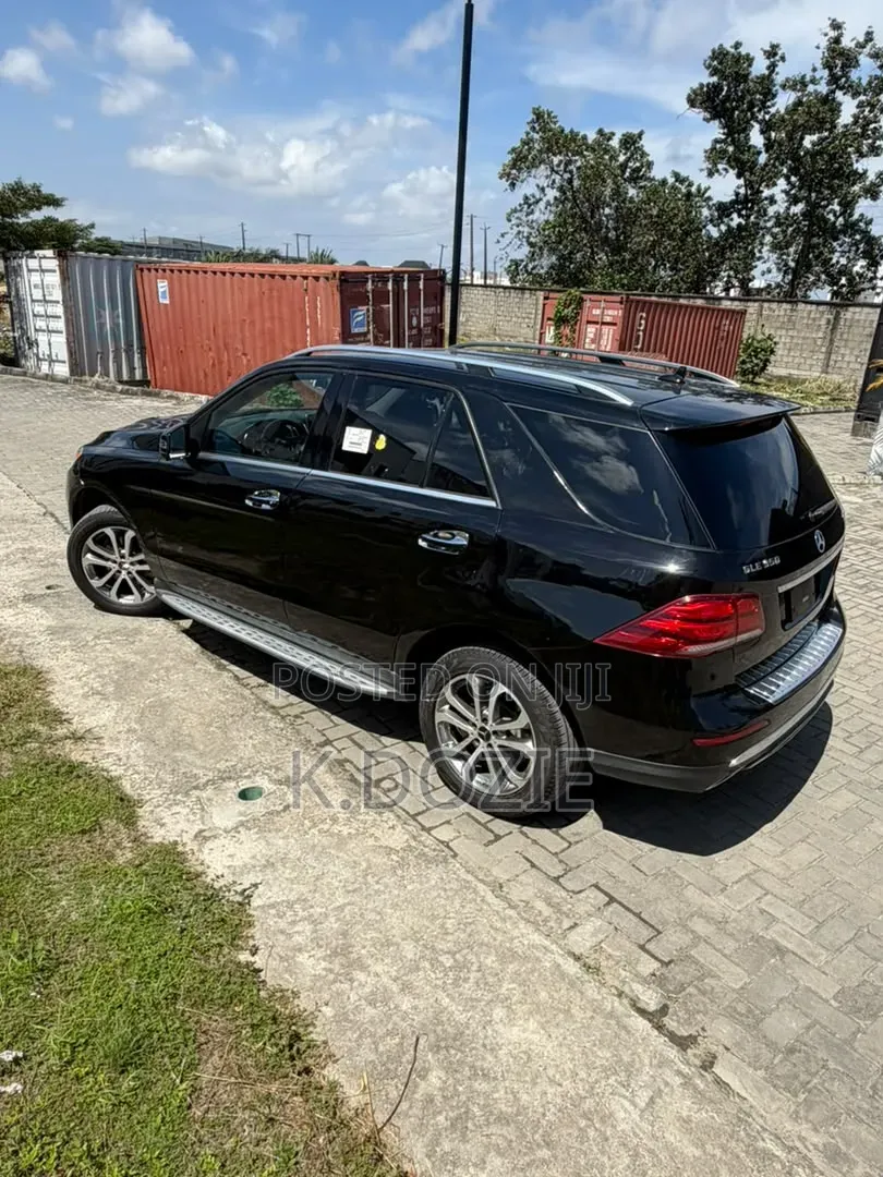 Mercedes-Benz GLE-Class GLE 350 2016 Blue