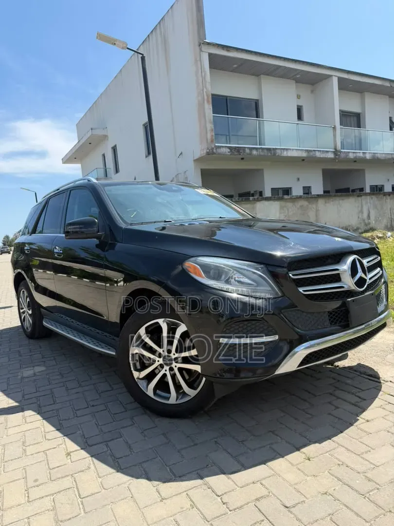 Mercedes-Benz GLE-Class GLE 350 2016 Blue